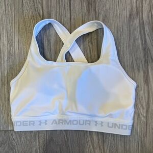 UnderArmour compression sports bra size medium